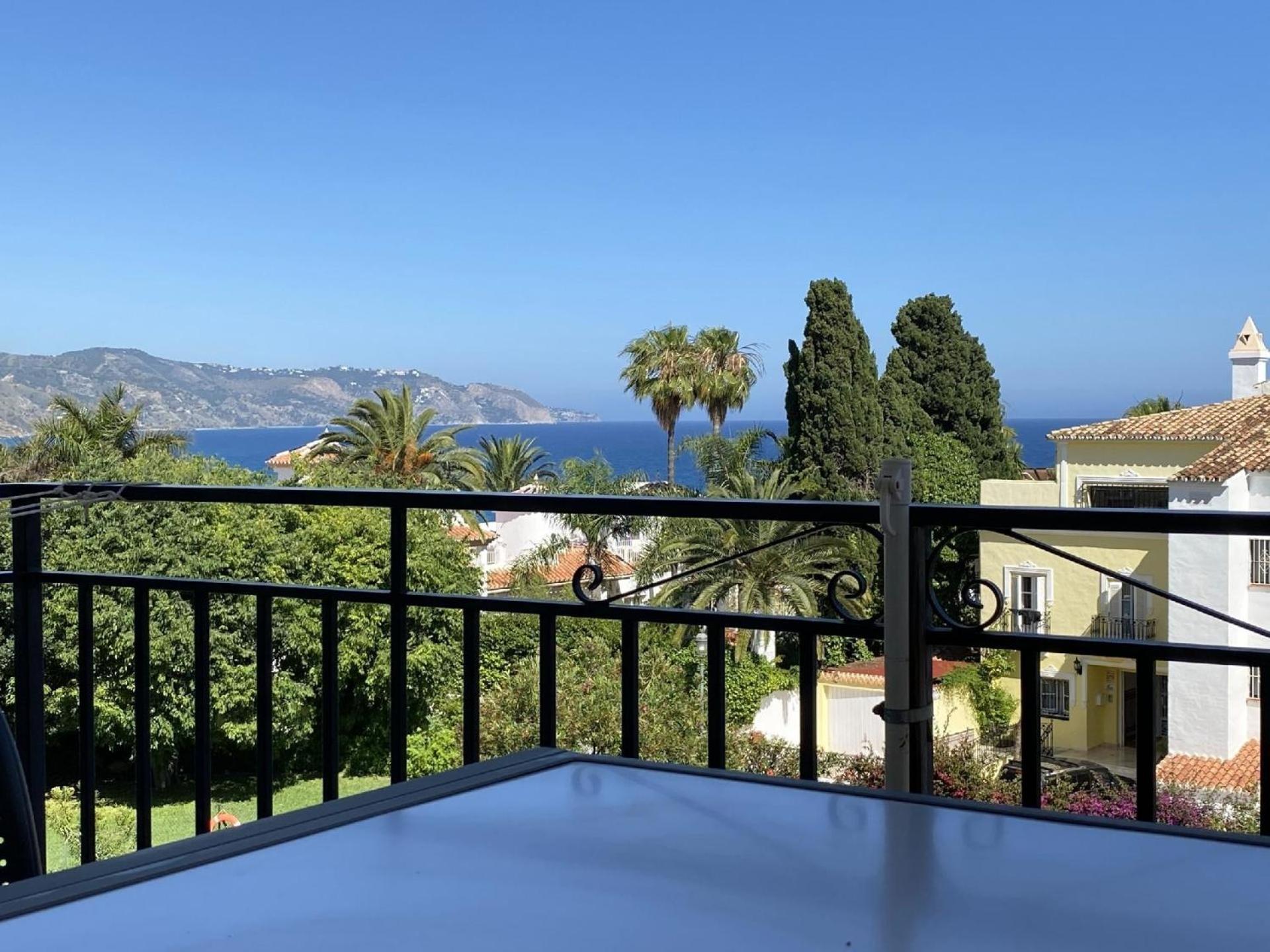 Fuer 4 Personen Ca 70 Qm In Nerja, Andalusien Costa Del Sol Appartement *